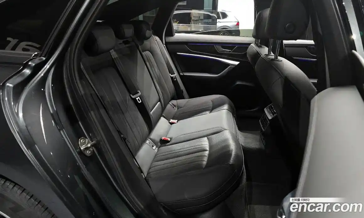 Audi A6 2021 2.0 Автомат в Москве № 163308, фото 13