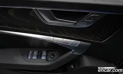 Audi A6 2021 2.0 Автомат в Москве № 163308, миниатюра 4