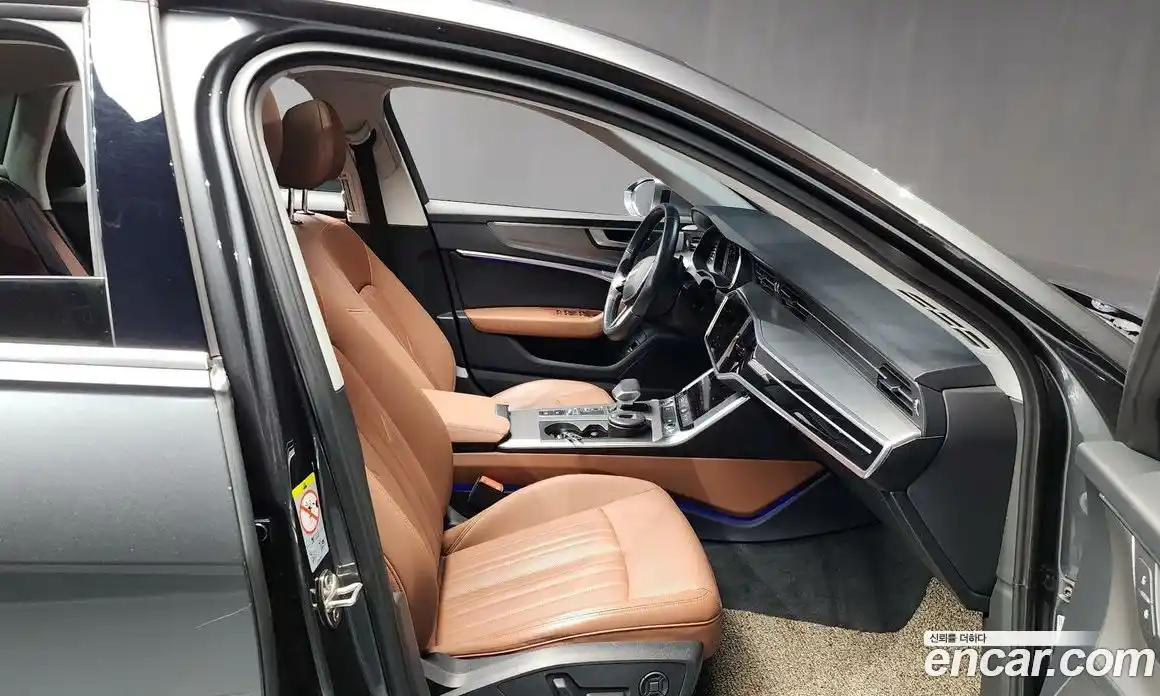 Audi A6 2021 2.0 Автомат в Москве № 163365, фото 14