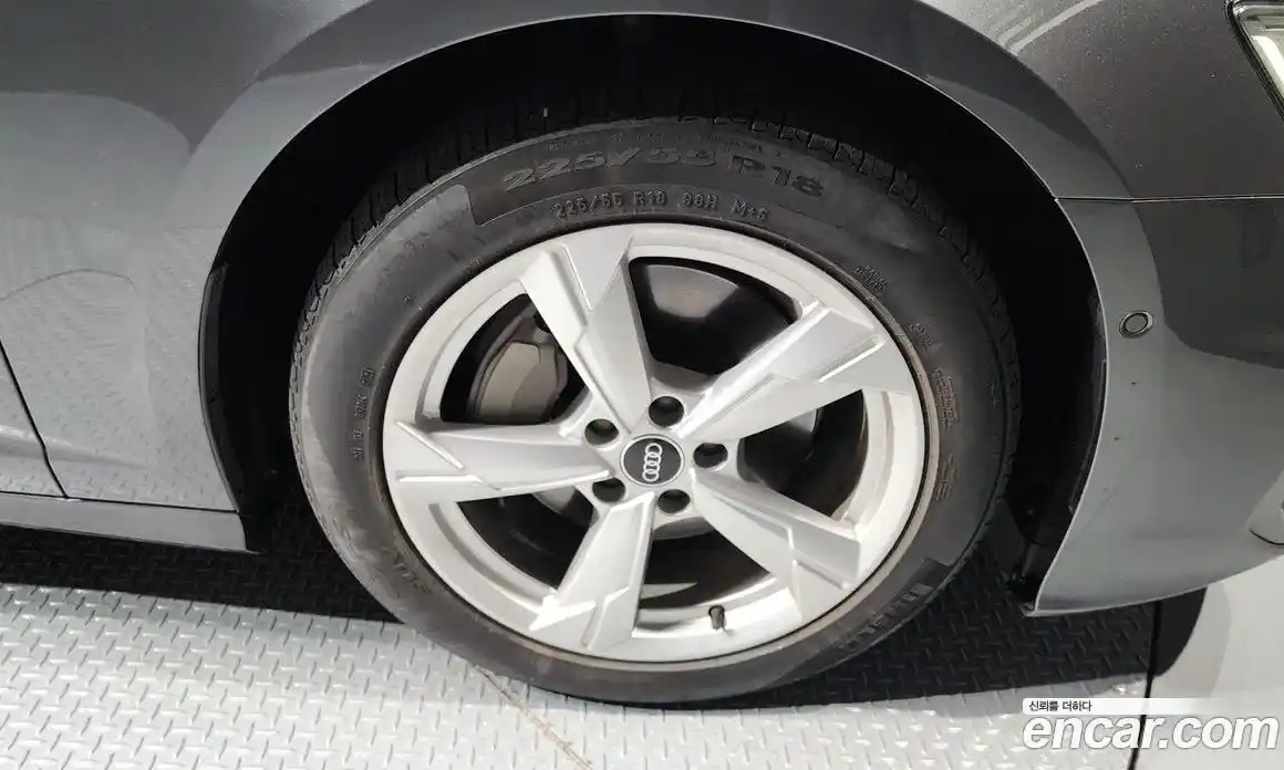 Audi A6 2021 2.0 Автомат в Москве № 163365, фото 4