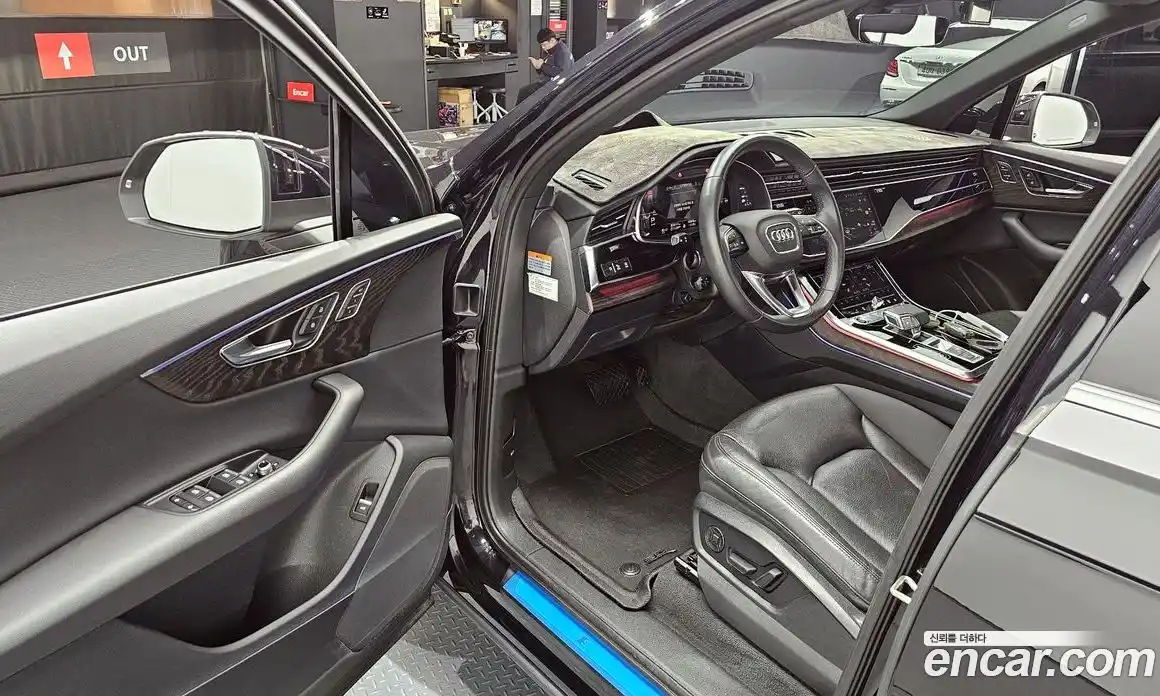 Audi Q7 2021 3.0 Автомат в Москве № 163624, фото 6