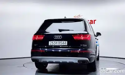 Audi Q7 2019 2.0 Автомат в Москве № 163780, миниатюра 9
