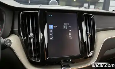 Volvo XC60 2019 2.0 Автомат в Москве № 164456, миниатюра 8