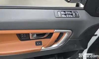 Land Rover Discovery Sport 2016 2.0 Автомат в Москве № 166511, миниатюра 5