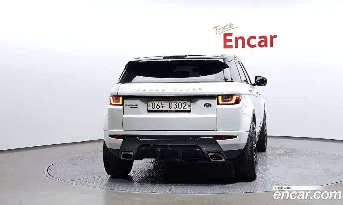 Land Rover Range-Rover Evoque 2016 2.0 Автомат в Москве № 166605, фото 16