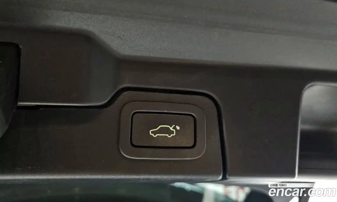 Land Rover Range-Rover Evoque 2016 2.0 Автомат в Москве № 166605, фото 20