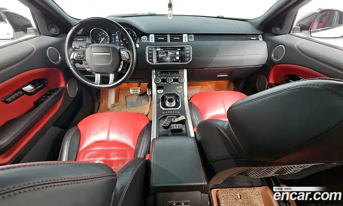 Land Rover Range-Rover Evoque 2016 2.0 Автомат в Москве № 166605, фото 3