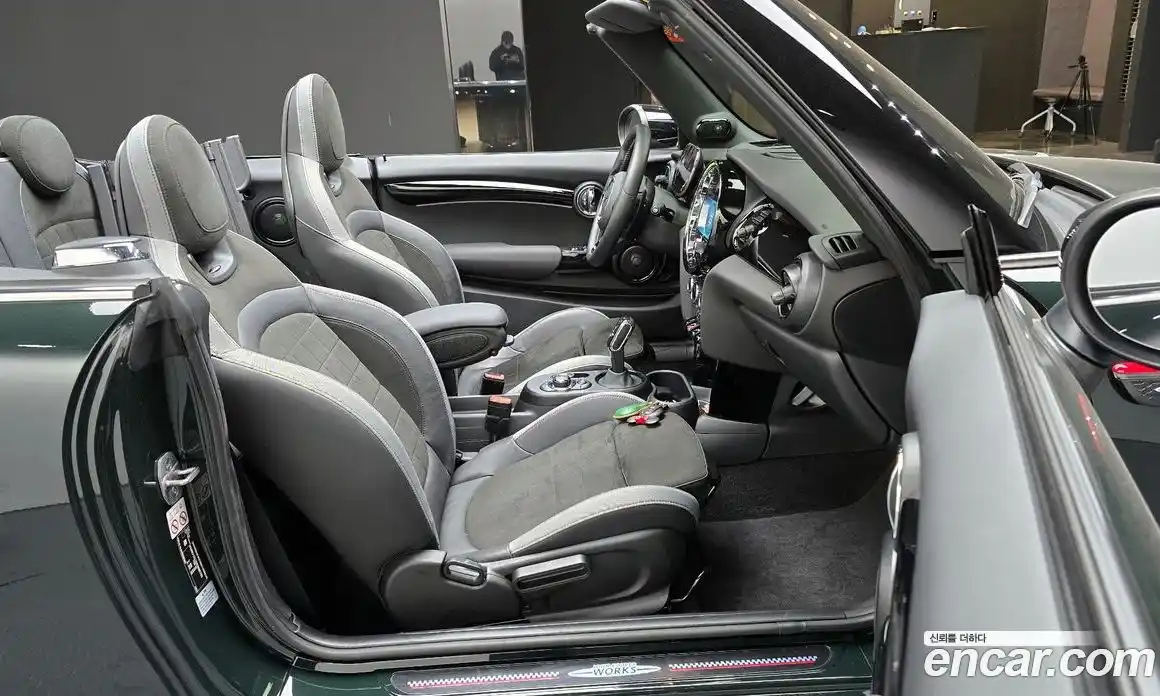 Mini Cooper Convertible 2024 2.0 Автомат в Москве № 167045, фото 20