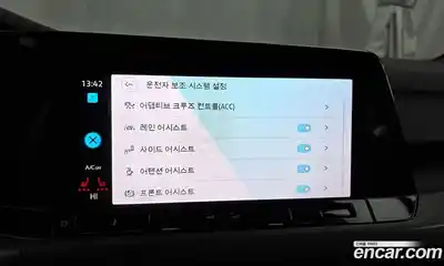 Volkswagen Golf 2022 2.0 Автомат в Москве № 168647, миниатюра 11