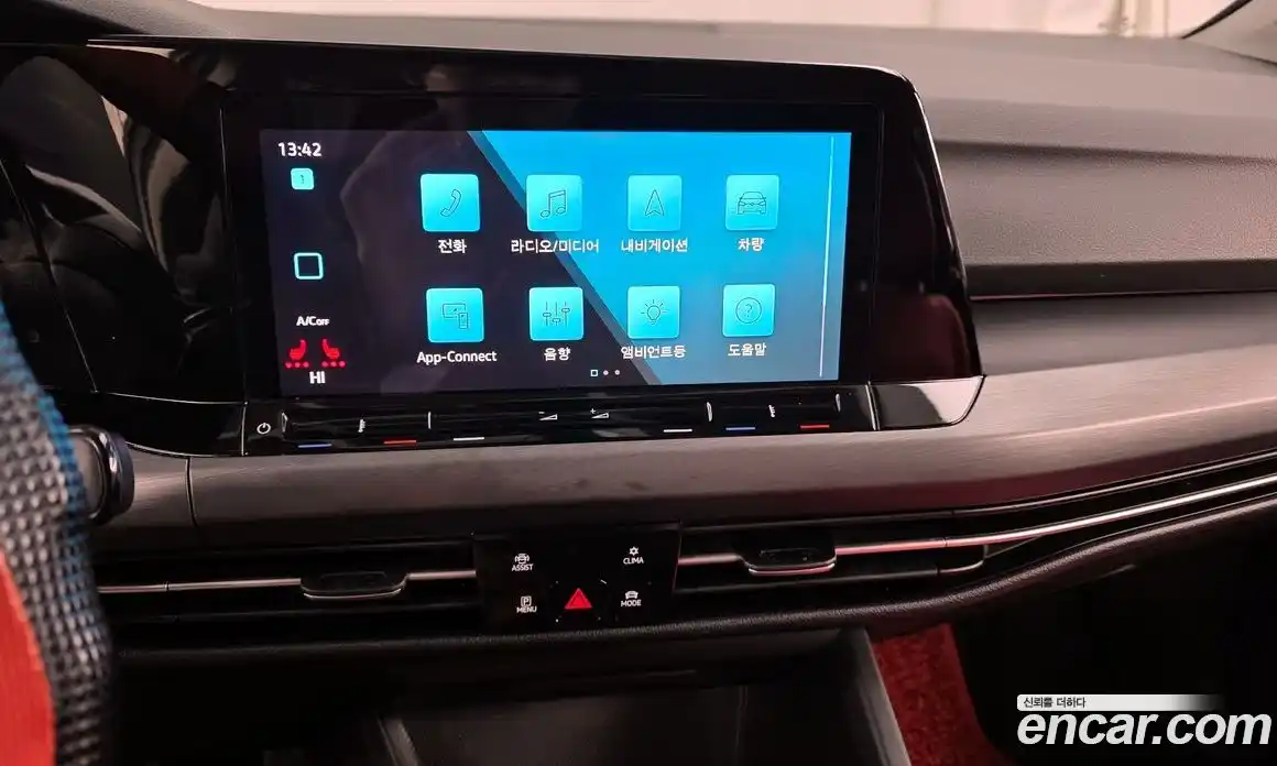 Volkswagen Golf 2022 2.0 Автомат в Москве № 168647, фото 12