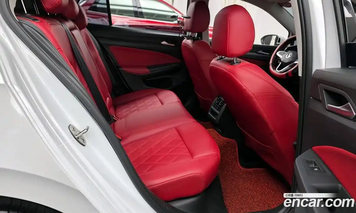 Volkswagen Golf 2022 2.0 Автомат в Москве № 168647, фото 18