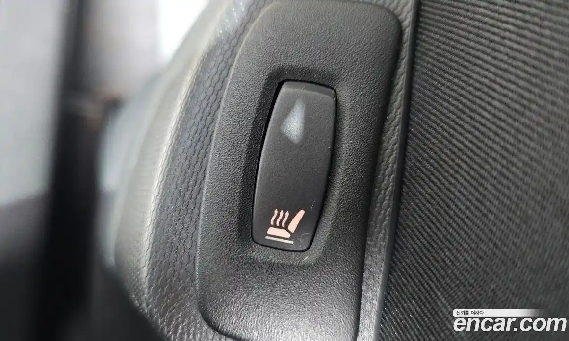 Renault QM3 2014 1.5 Автомат в Москве № 183649, фото 15