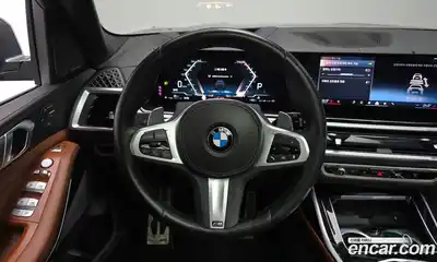 BMW X7, 2024