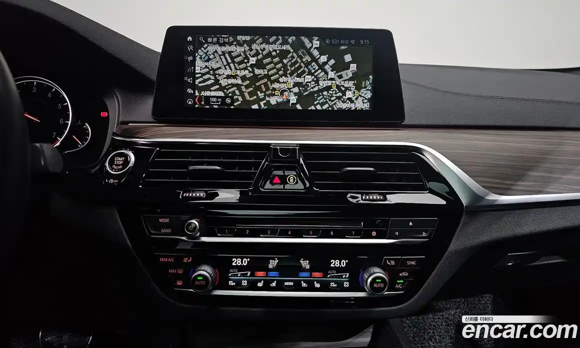 BMW 5-Series 2018 2.0 Автомат в Москве № 192075, фото 15