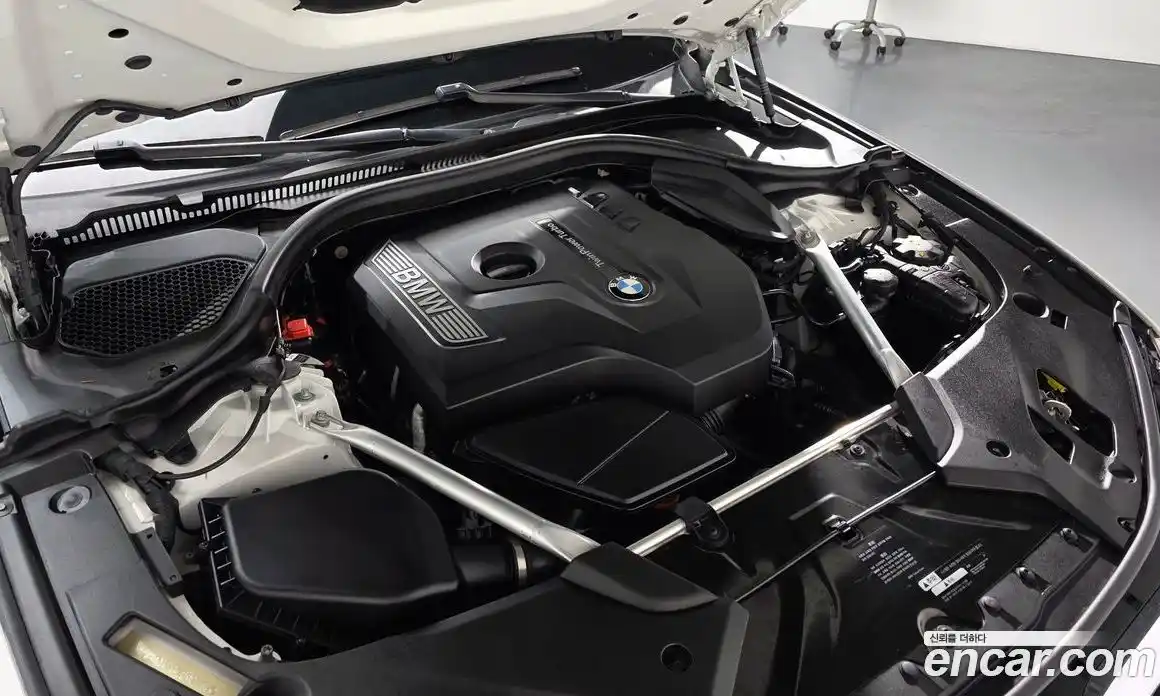 BMW 5-Series 2018 2.0 Автомат в Москве № 192075, фото 19