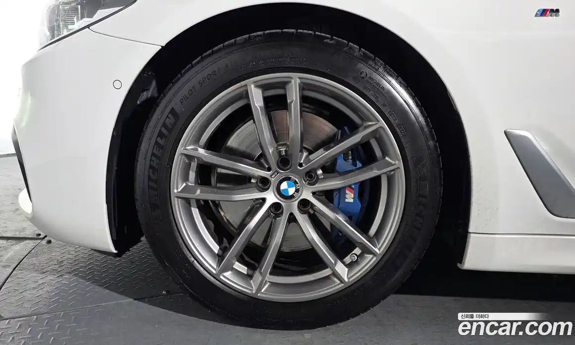 BMW 5-Series 2018 2.0 Автомат в Москве № 192075, фото 7