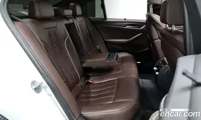 BMW 5-Series 2018 2.0 Автомат в Москве № 192292, миниатюра 3