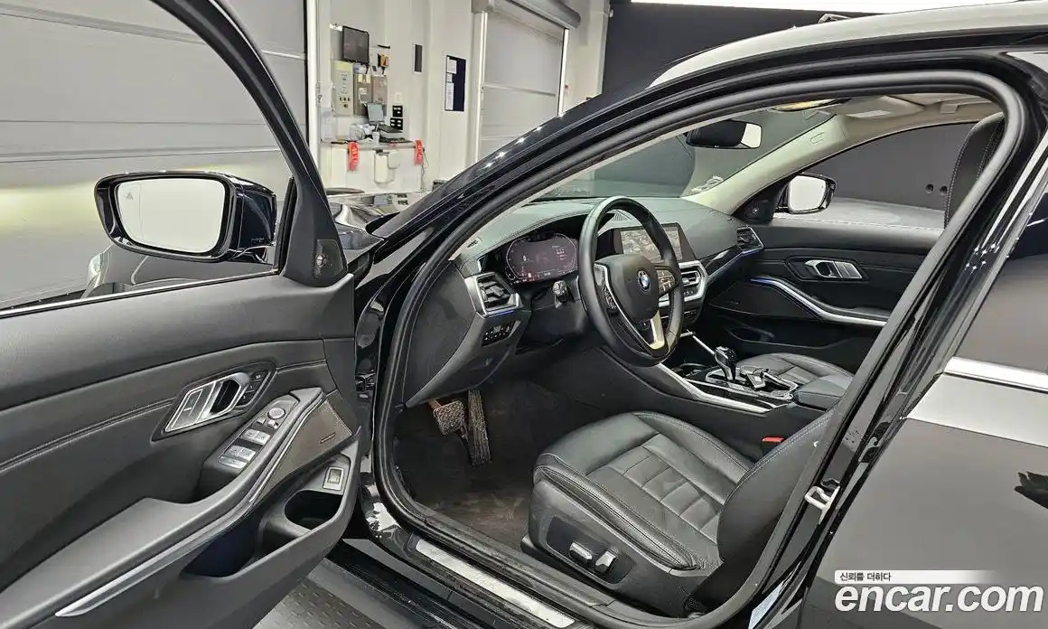 BMW 3-Series 2021 2.0 Автомат в Москве № 192637, фото 11