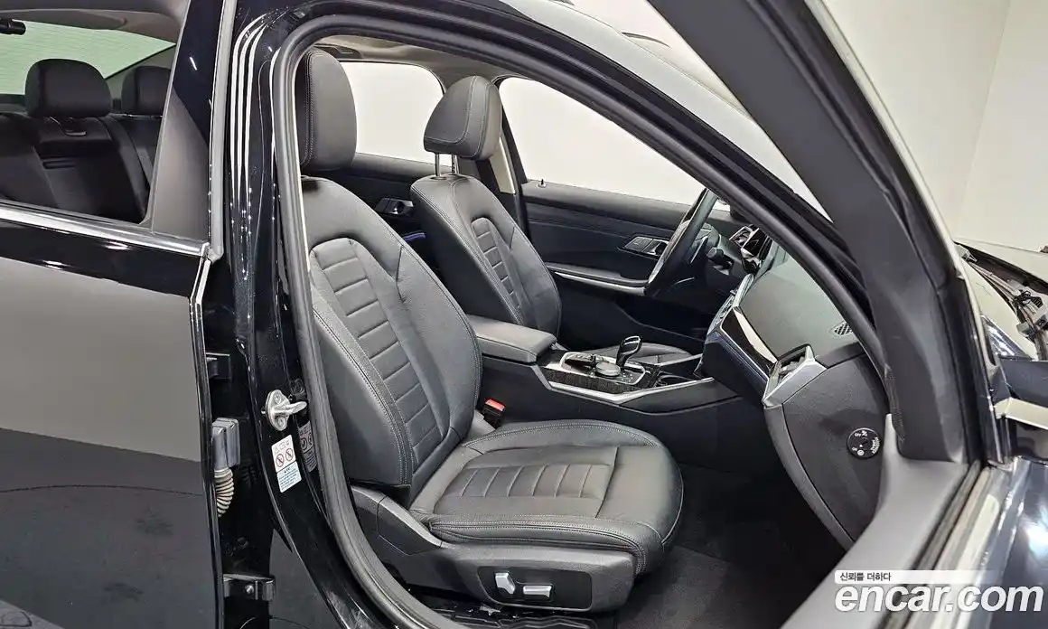 BMW 3-Series 2021 2.0 Автомат в Москве № 192637, фото 12