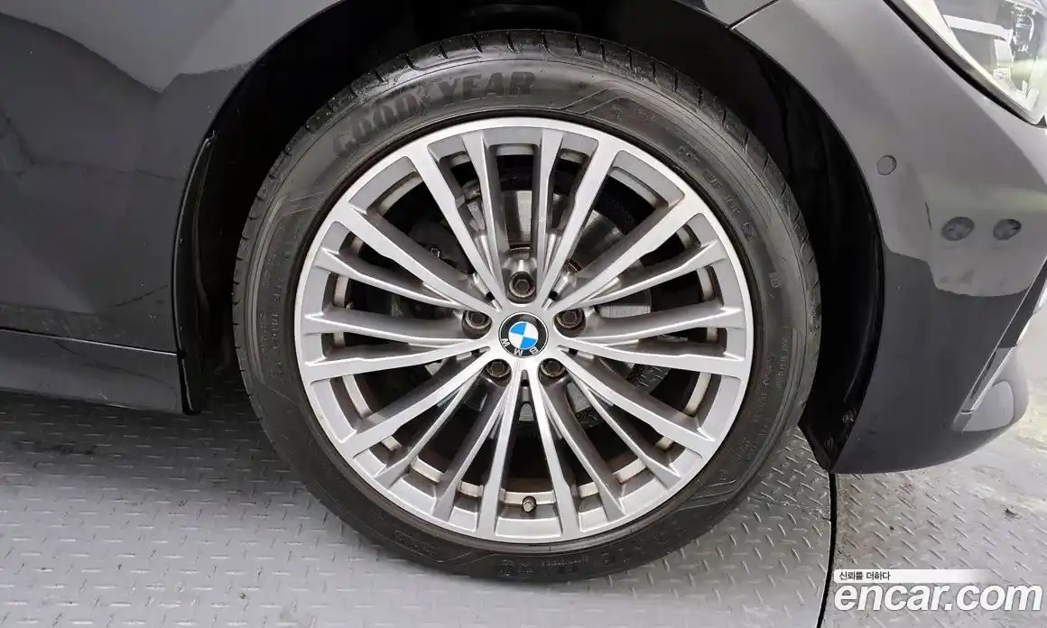 BMW 3-Series 2021 2.0 Автомат в Москве № 192637, фото 16