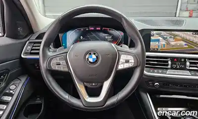 BMW 3-Series 2021 2.0 Автомат в Москве № 192637, миниатюра 2