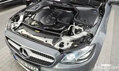 Mercedes-Benz E-Class 2017 1.9 Автомат в Москве № 194097, миниатюра 11