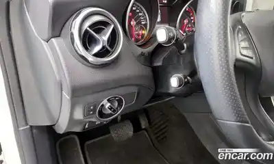 Mercedes-Benz GLA-Class 2018 2.0 Автомат в Москве № 194549, миниатюра 4