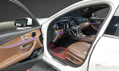 Mercedes-Benz E-Class, 2021