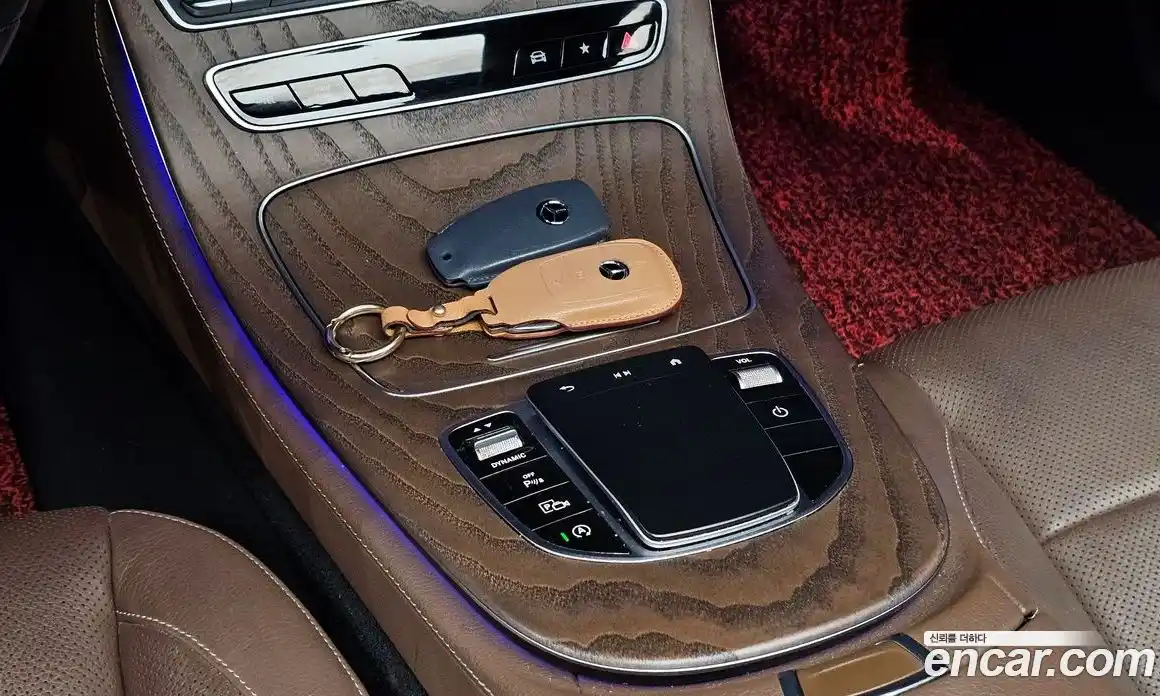 Mercedes-Benz E-Class 2021 2.0 Автомат в Москве № 194796, фото 5