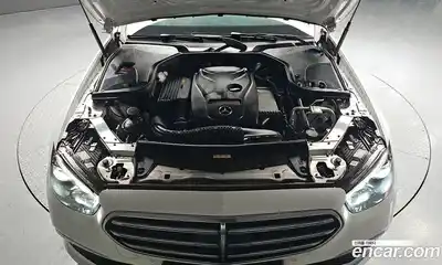 Mercedes-Benz E-Class 2021 2.0 Автомат в Москве № 194796, миниатюра 9