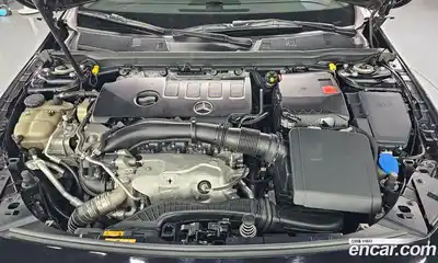 Mercedes-Benz A-Class 2019 2.0 Автомат в Москве № 194836, миниатюра 9