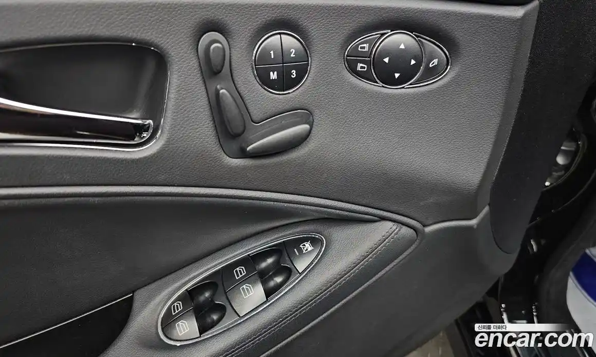 Mercedes-Benz CLS-Class 2010 3.5 Автомат в Москве № 195248, фото 19