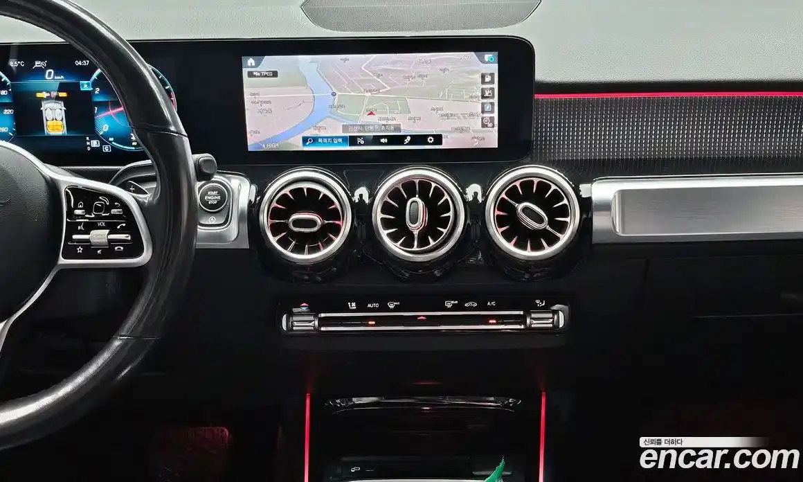 Mercedes-Benz GLB-Class 2021 2.0 Автомат в Москве № 195301, фото 1