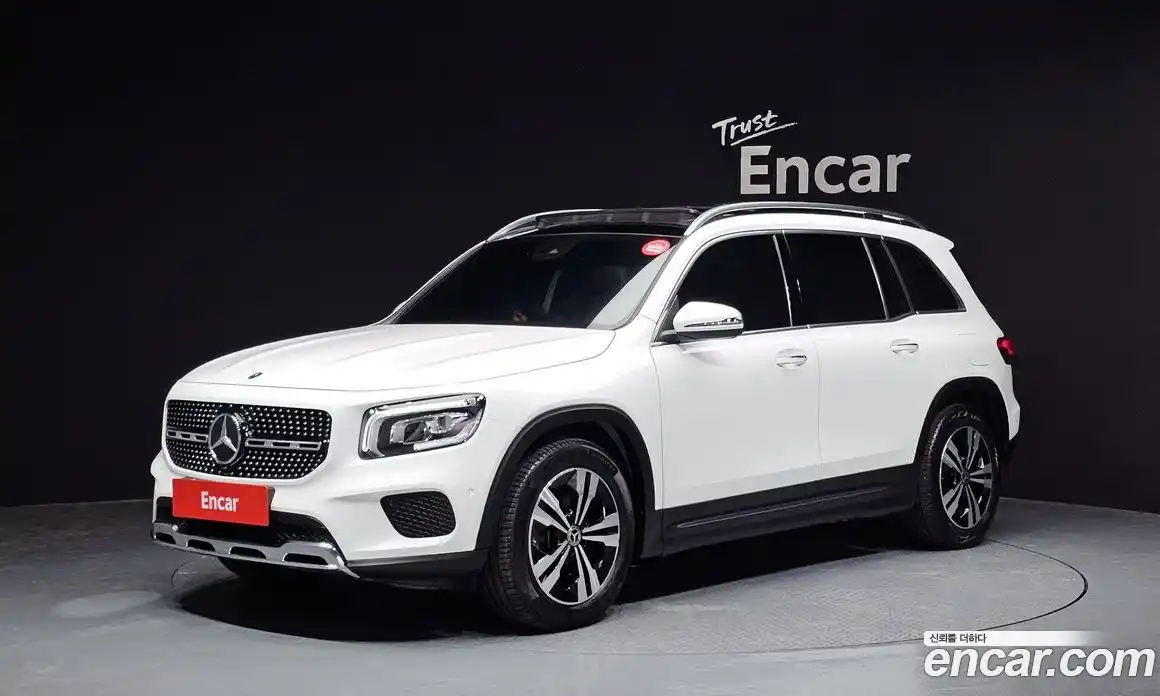 Mercedes-Benz GLB-Class 2021 2.0 Автомат в Москве № 195301, фото 10