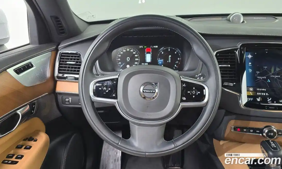 Volvo XC90 2020 2.0 Автомат в Москве № 196980, фото 17