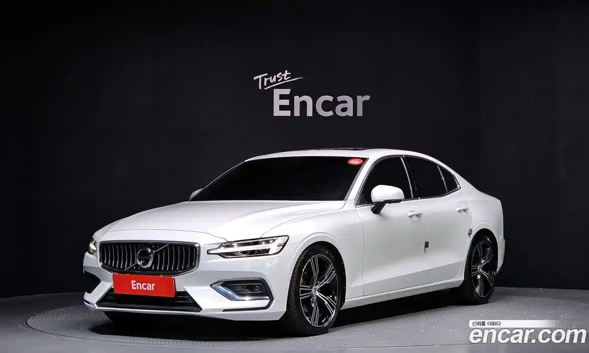 Volvo S60 2020 2.0 Автомат в Москве № 197052, фото 5