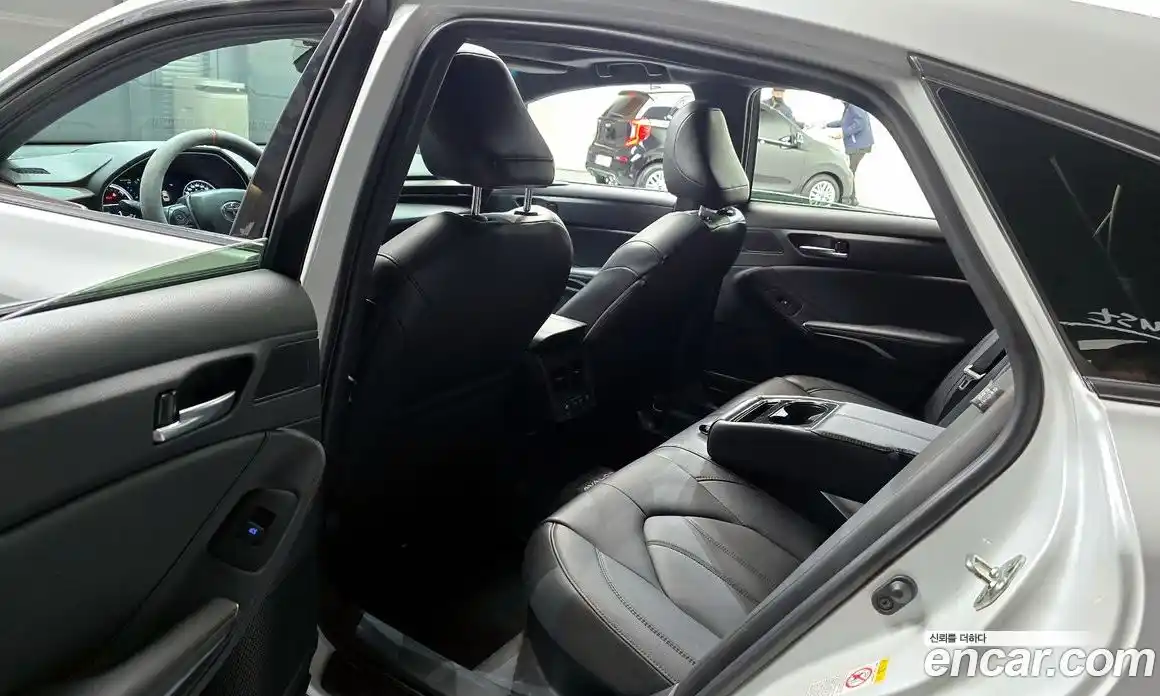 Toyota Avalon 2019 2.5 Автомат в Москве № 199596, фото 5