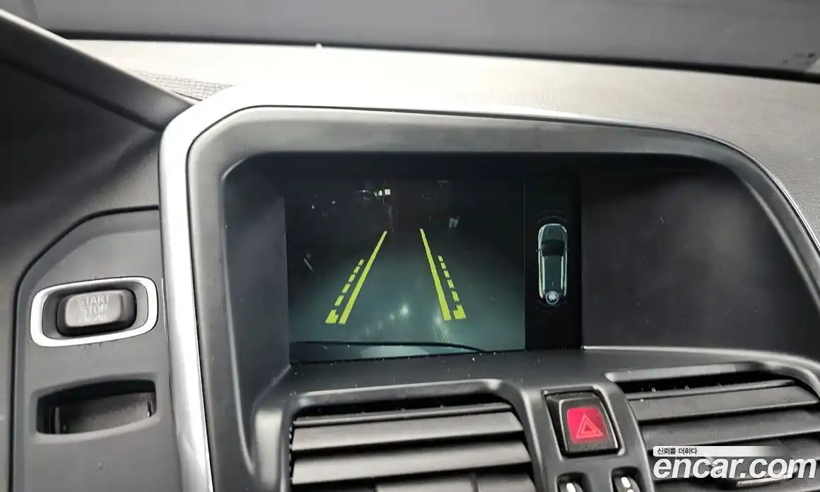 Volvo XC60 2017 2.0 Автомат в Москве № 201187, фото 5