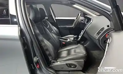 Volvo XC60 2017 2.0 Автомат в Москве № 201187, миниатюра 9