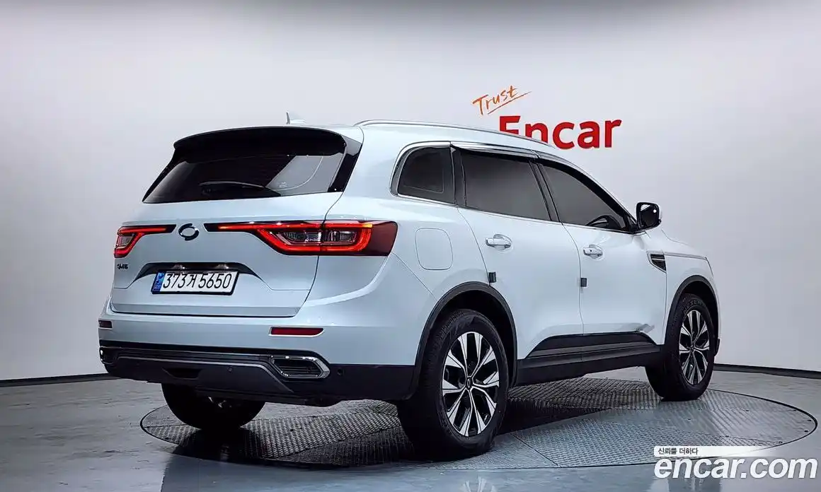 Renault QM6 2023 2.0 Автомат в Москве № 207724, фото 19