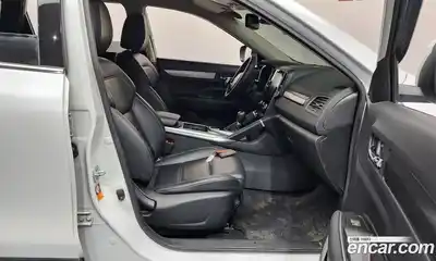 Renault QM6 2023 2.0 Автомат в Москве № 207724, миниатюра 5