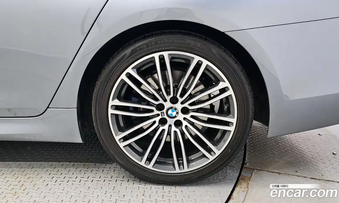 BMW 5-Series 2019 2.0 Автомат в Москве № 211574, фото 18