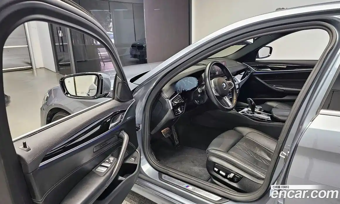 BMW 5-Series 2019 2.0 Автомат в Москве № 211574, фото 4