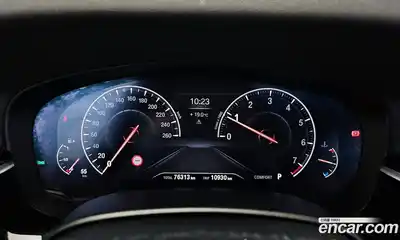 BMW 5-Series 2019 2.0 Автомат в Москве № 211574, миниатюра 8