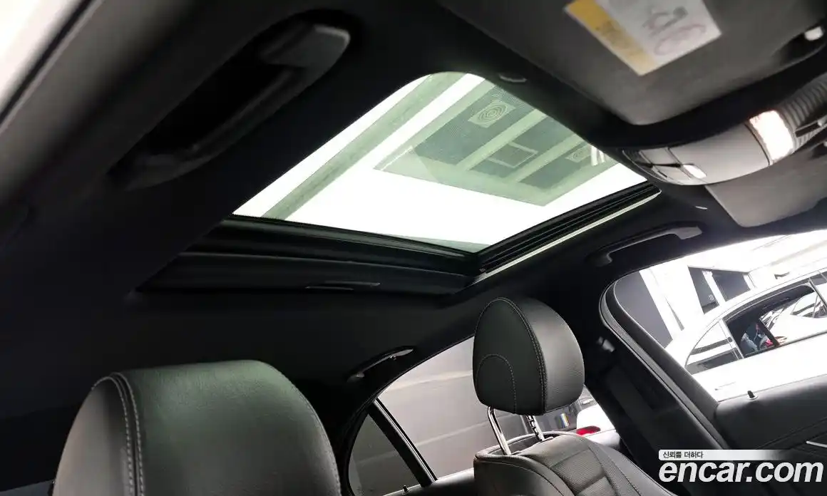 Mercedes-Benz E-Class 2022 1.9 Автомат в Москве № 212058, фото 11