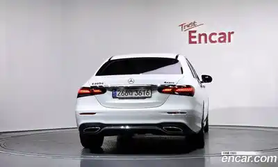 Mercedes-Benz E-Class 2022 1.9 Автомат в Москве № 212058, миниатюра 6