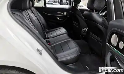 Mercedes-Benz E-Class 2022 1.9 Автомат в Москве № 212058, миниатюра 7
