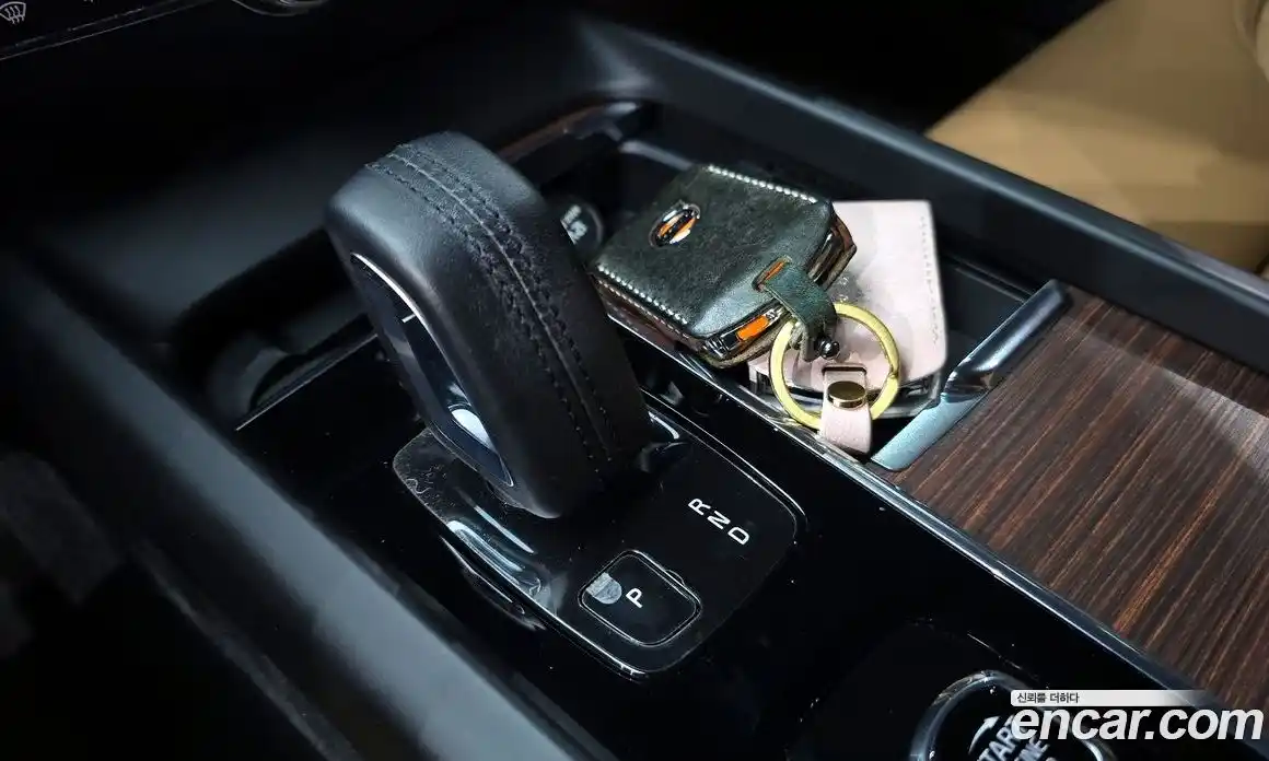 Volvo V60 2021 2.0 Автомат в Москве № 212844, фото 15