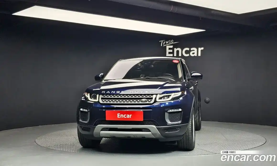 Land Rover Range-Rover Evoque 2016 2.0 Автомат в Москве № 213687, фото 16