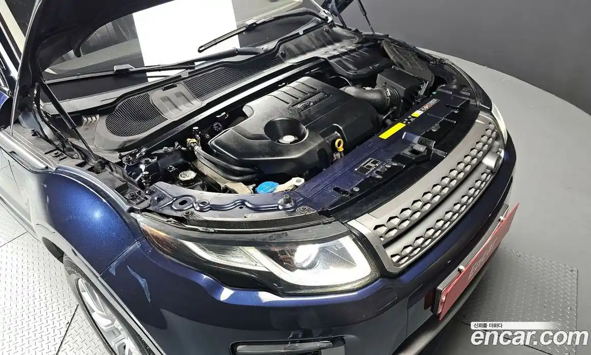Land Rover Range-Rover Evoque 2016 2.0 Автомат в Москве № 213687, фото 10
